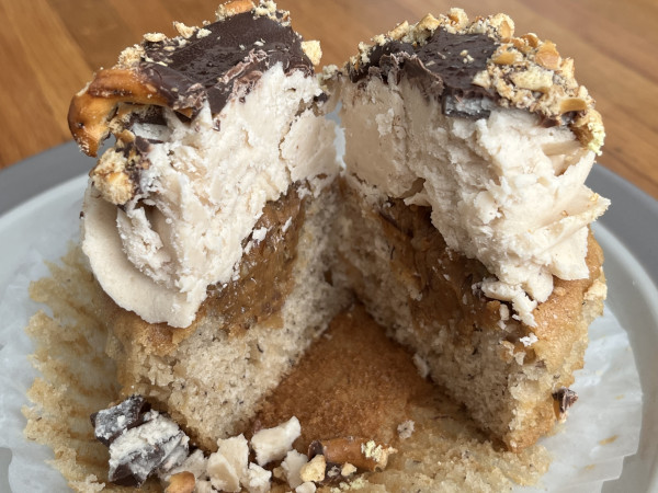 Junk In The Trunk Cupcake-Gourmet Girls Gluten Free Bakery/Bistro-Tucson