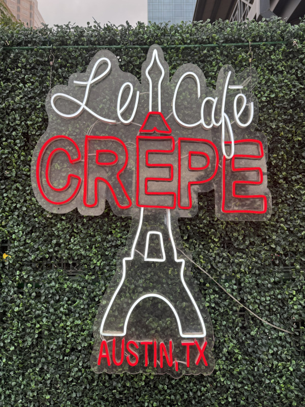 Chloe’s Crepe-Le Café Crêpe-Austin