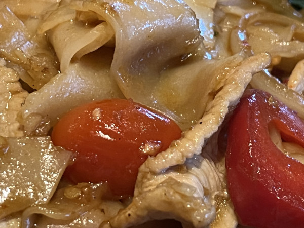 Pad Kee Mao-Ka-Prow Thai and Sushi Bistro-Austin