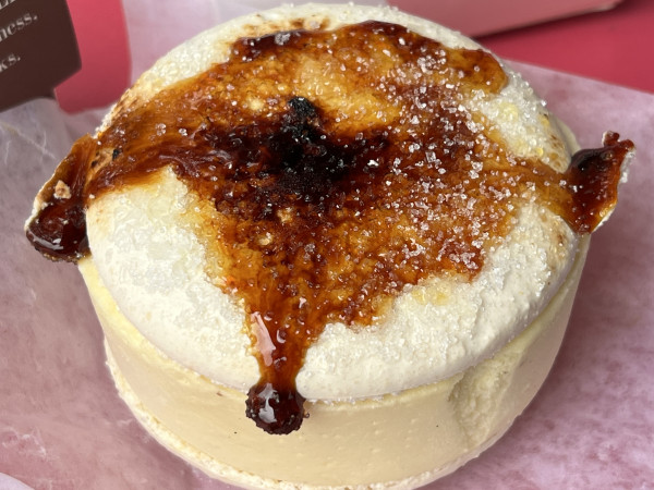 Crème Brûlée Ice Cream Sandwich-JOY Macarons-Allen
