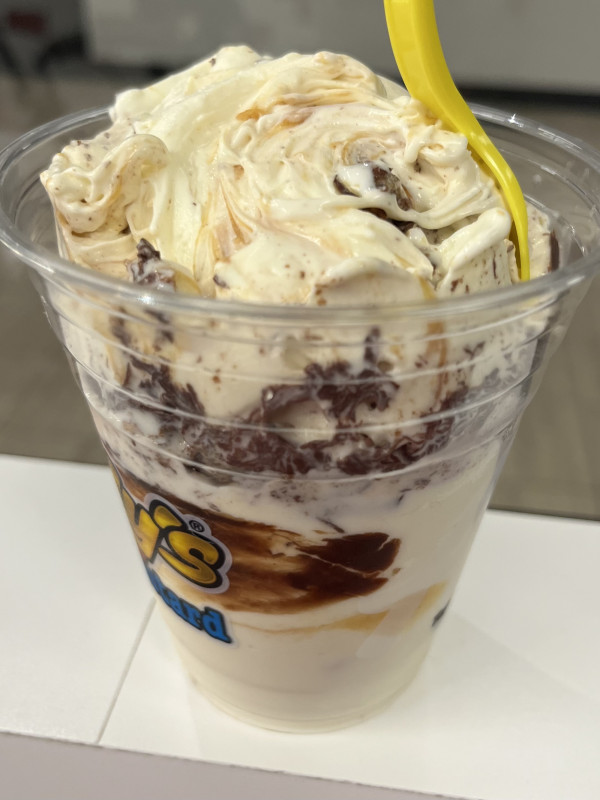 Stone Cole 41 Concrete-Andy's Frozen Custard-Tyler