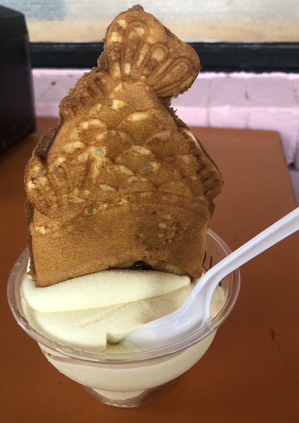 Orange Dreamsicle Taiyaki Sundae-OMG Squee-Austin