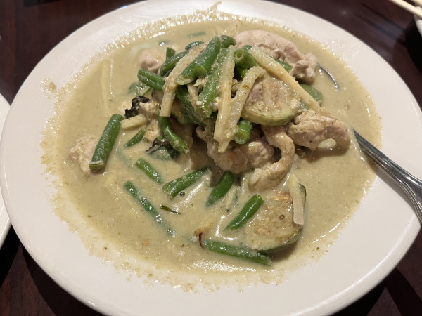 Green Curry-Ka-Prow Thai and Sushi Bistro-Austin