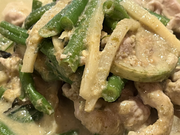 Green Curry-Ka-Prow Thai and Sushi Bistro-Austin
