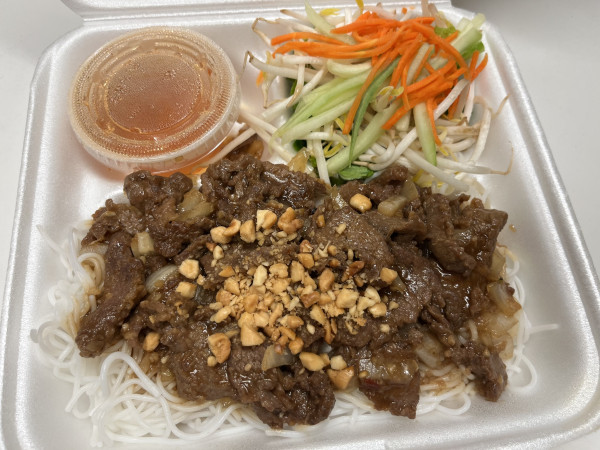 Lemongrass Beef Vermicelli-Me Con Bistro-Austin