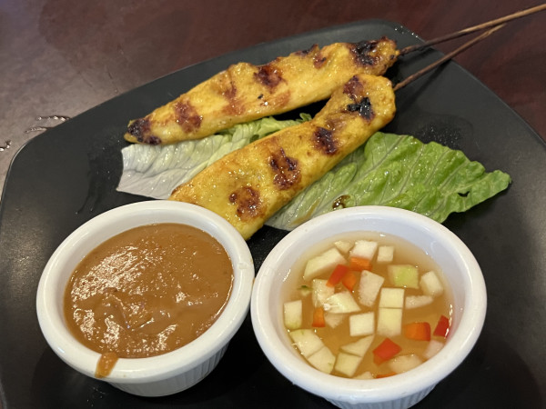 Satey-Ka-Prow Thai and Sushi Bistro-Austin