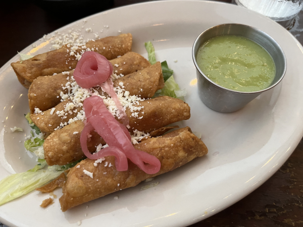 Flautitas de Pollo-Maudie's Hacienda-Austin