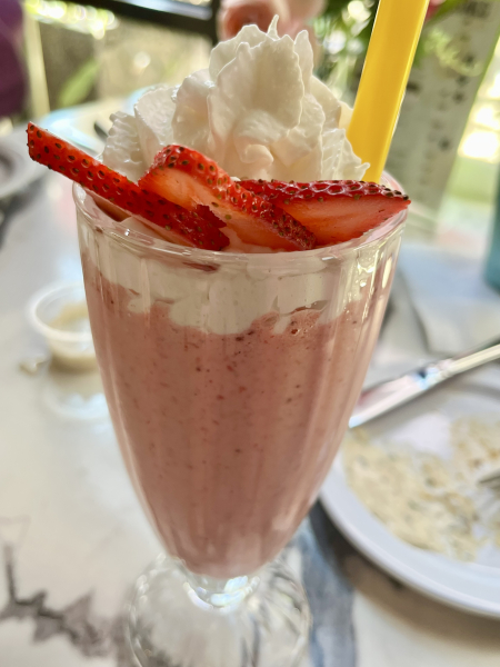 Strawberry Milkshake-Vegan Avenue On Main-San Antonio