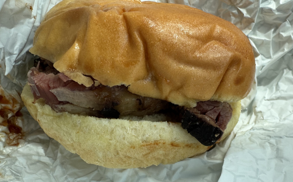Sliced Brisket Sandwich with BBQ Sauce-Buc-ee's-Bastrop