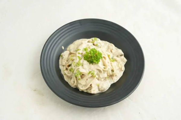 White sauce Pasta-Peppers By Pepperazzi-Ahmedabad