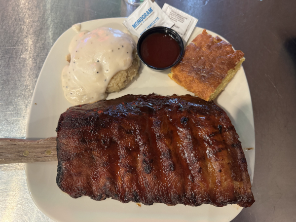 St. Louis Ribs-Toby Keith's I Love This Bar and Grill-Thackerville