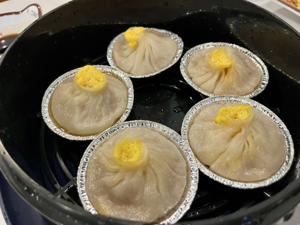 Crab & Pork Soup Dumpling (5) 猪肉蟹粉小笼包 (5)-A One Dumplings & Noodle Bar-Bee Cave